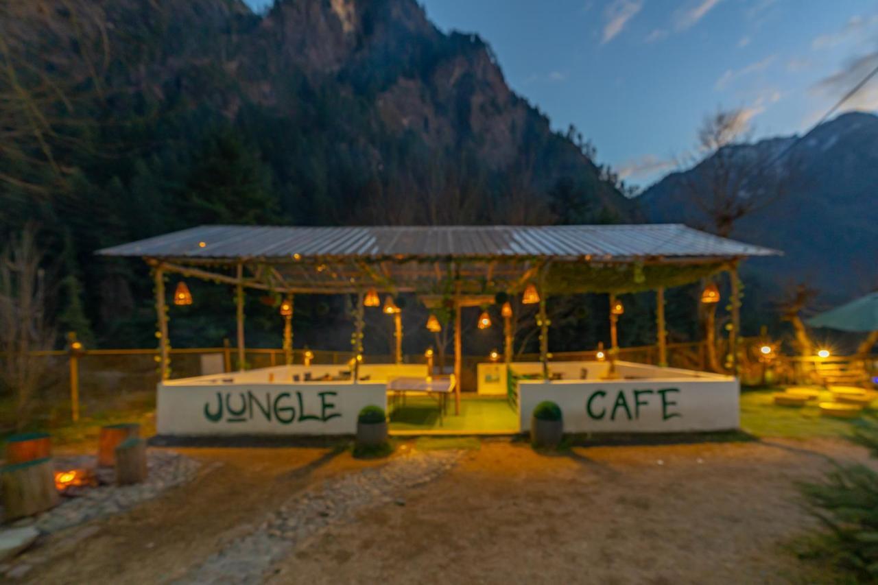 Jungle Hostel By Whoopers カソル エクステリア 写真