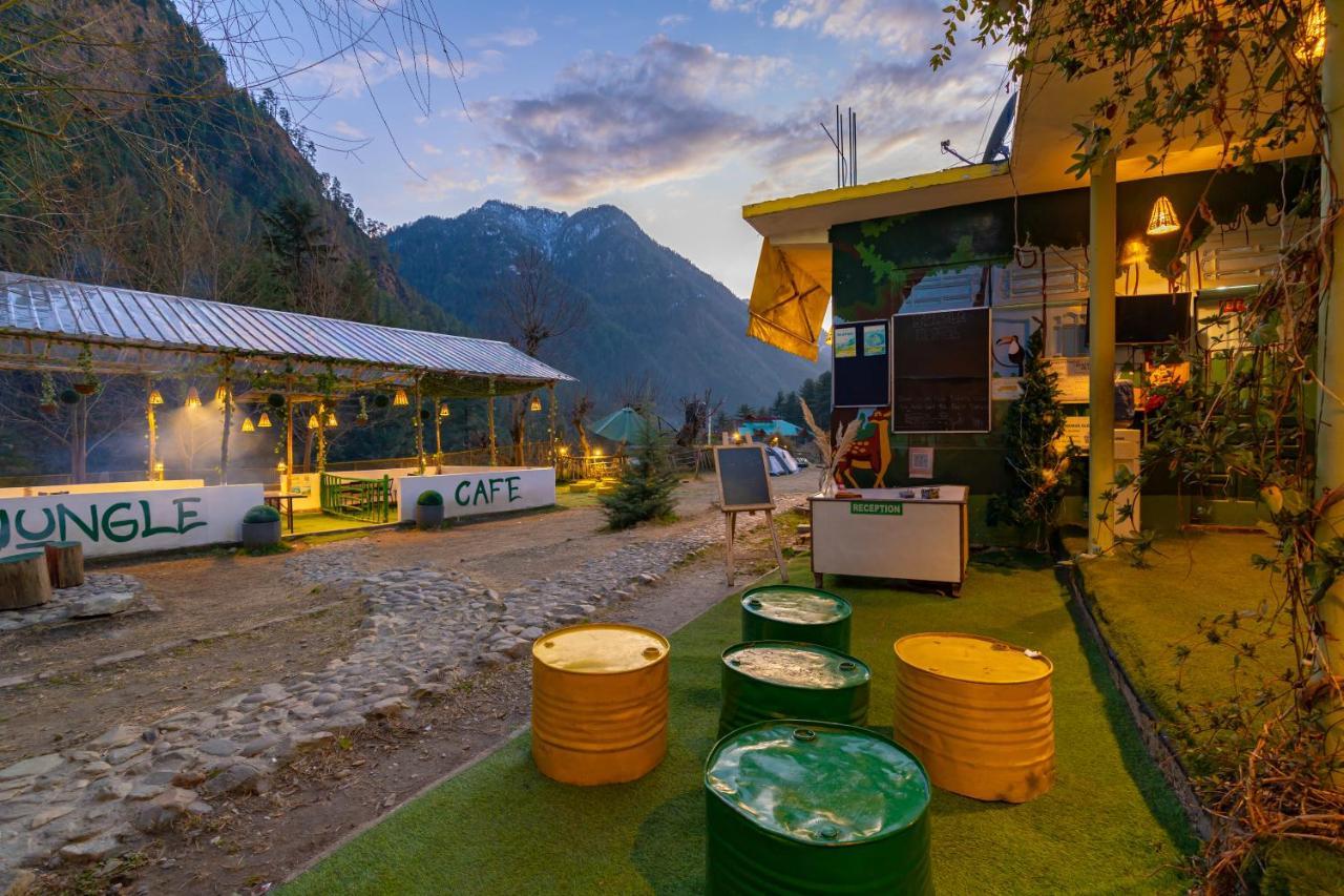 Jungle Hostel By Whoopers カソル エクステリア 写真