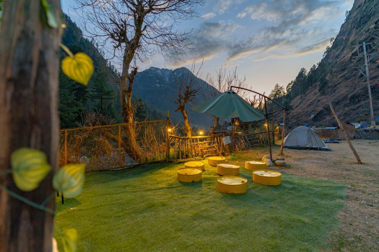 Jungle Hostel By Whoopers カソル エクステリア 写真