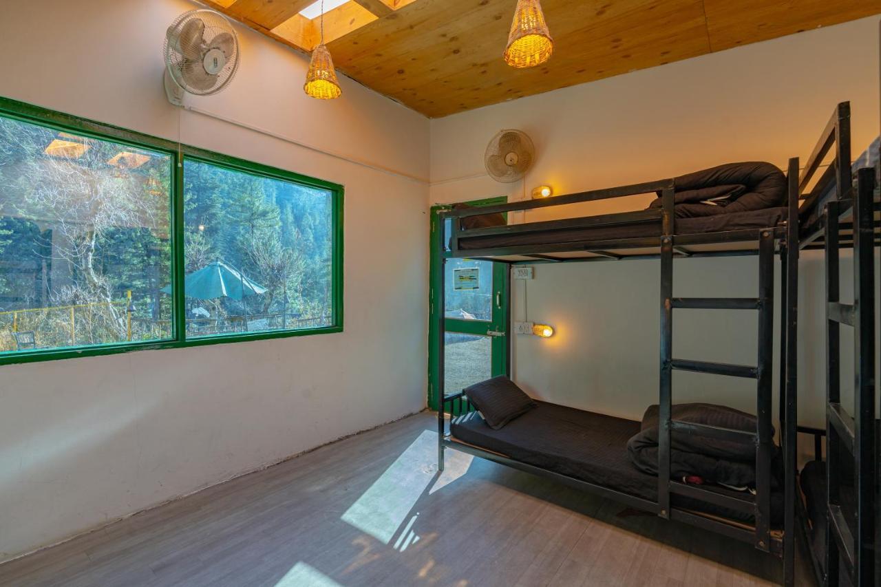 Jungle Hostel By Whoopers カソル エクステリア 写真